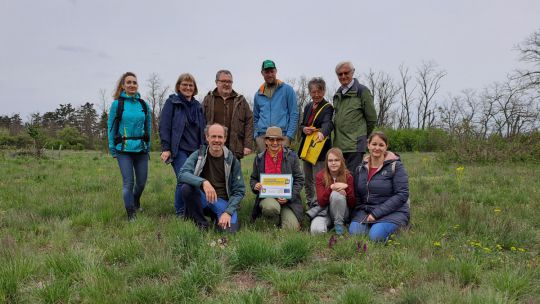 Gruppenfoto mit den Teilnehmern des Orchideen-Monitorings