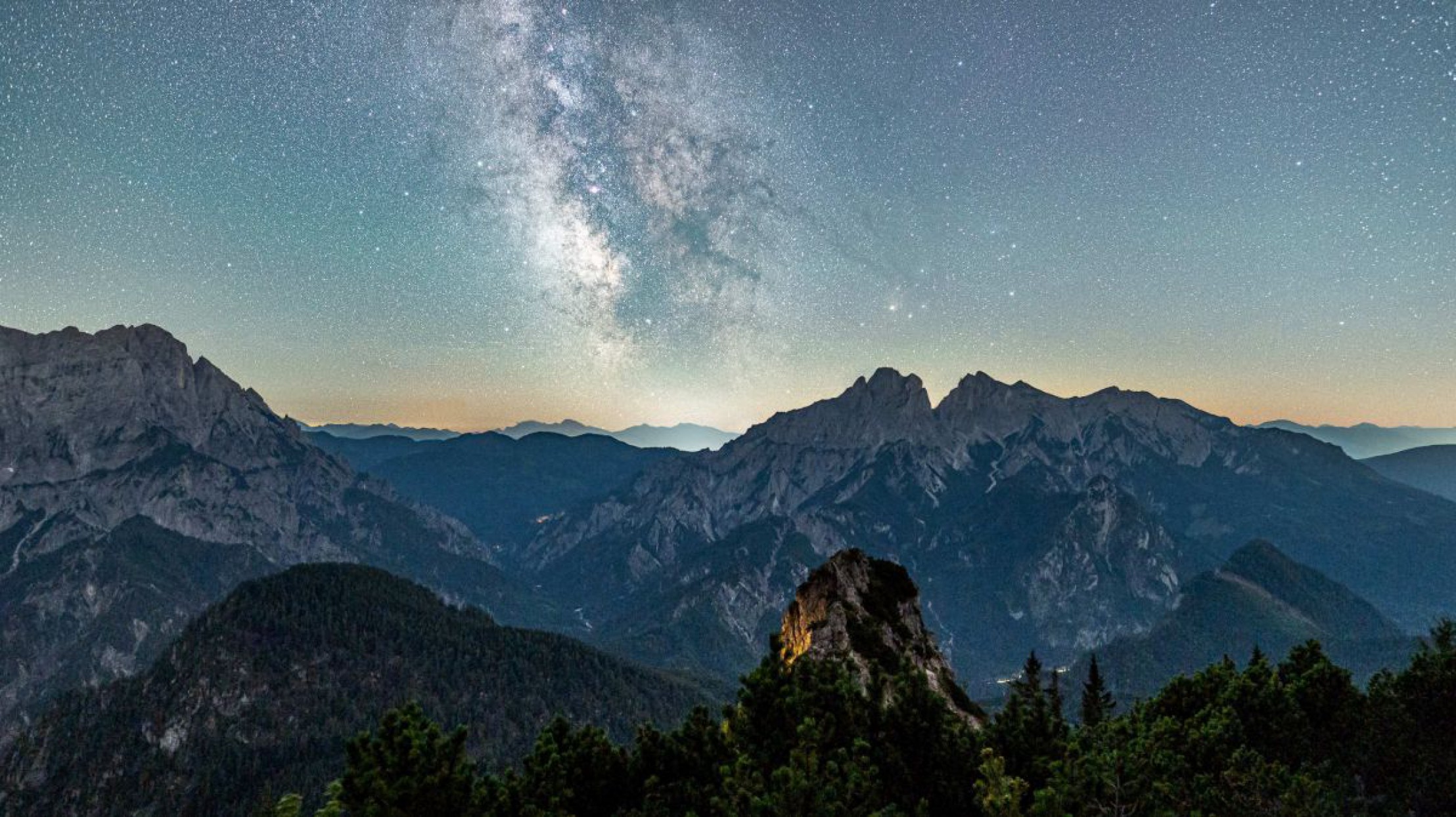 Ges&auml;use mit Sternenhimmel