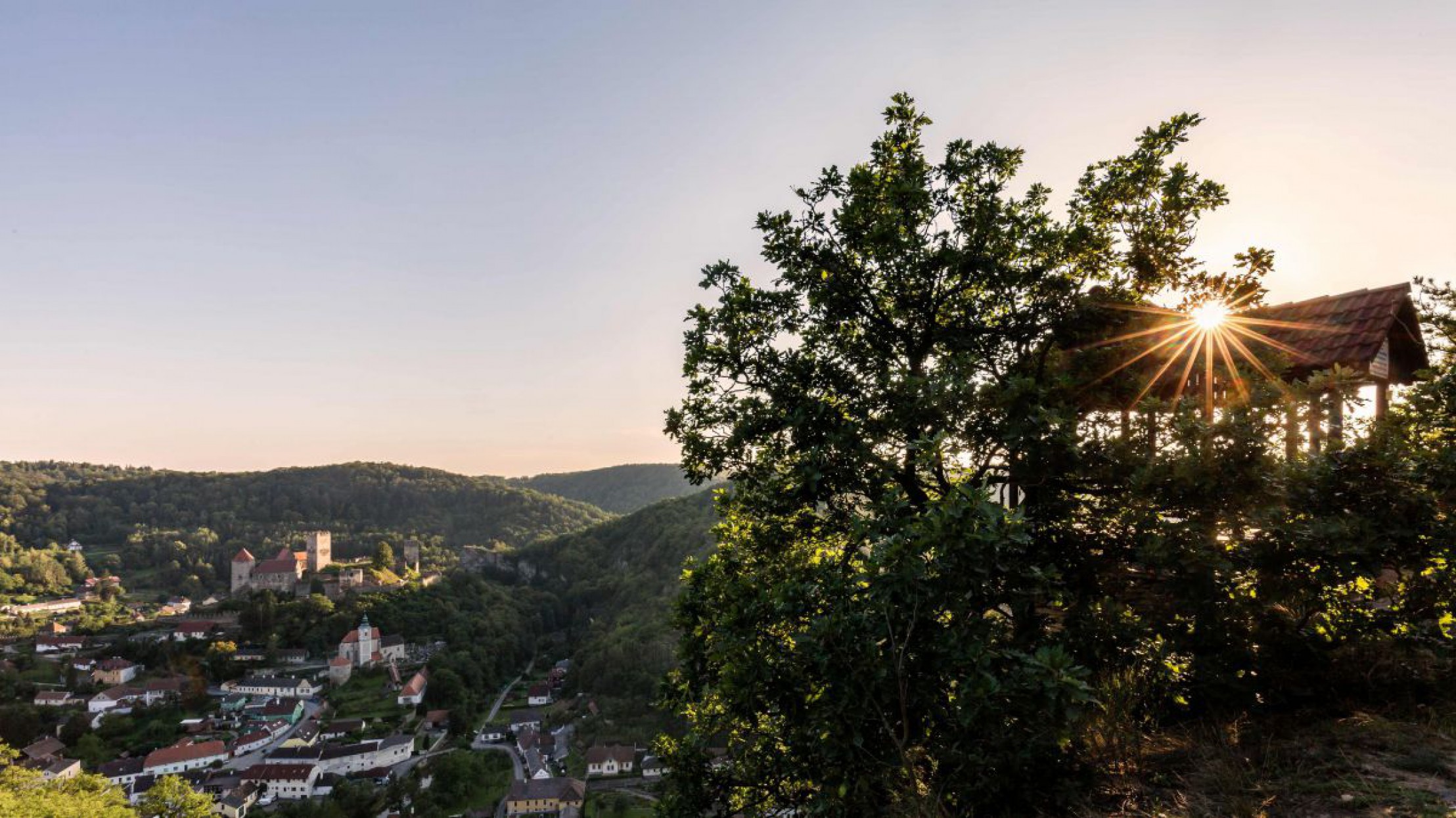 Blick von der Hardegger Aussichtswarte ins Thayatal