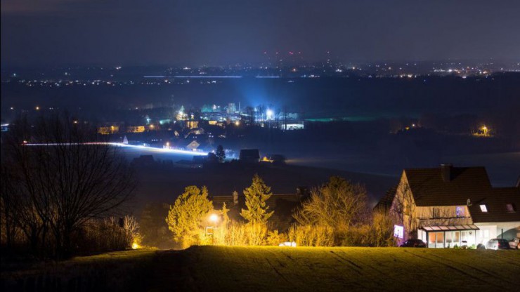 H&auml;user bei Nacht